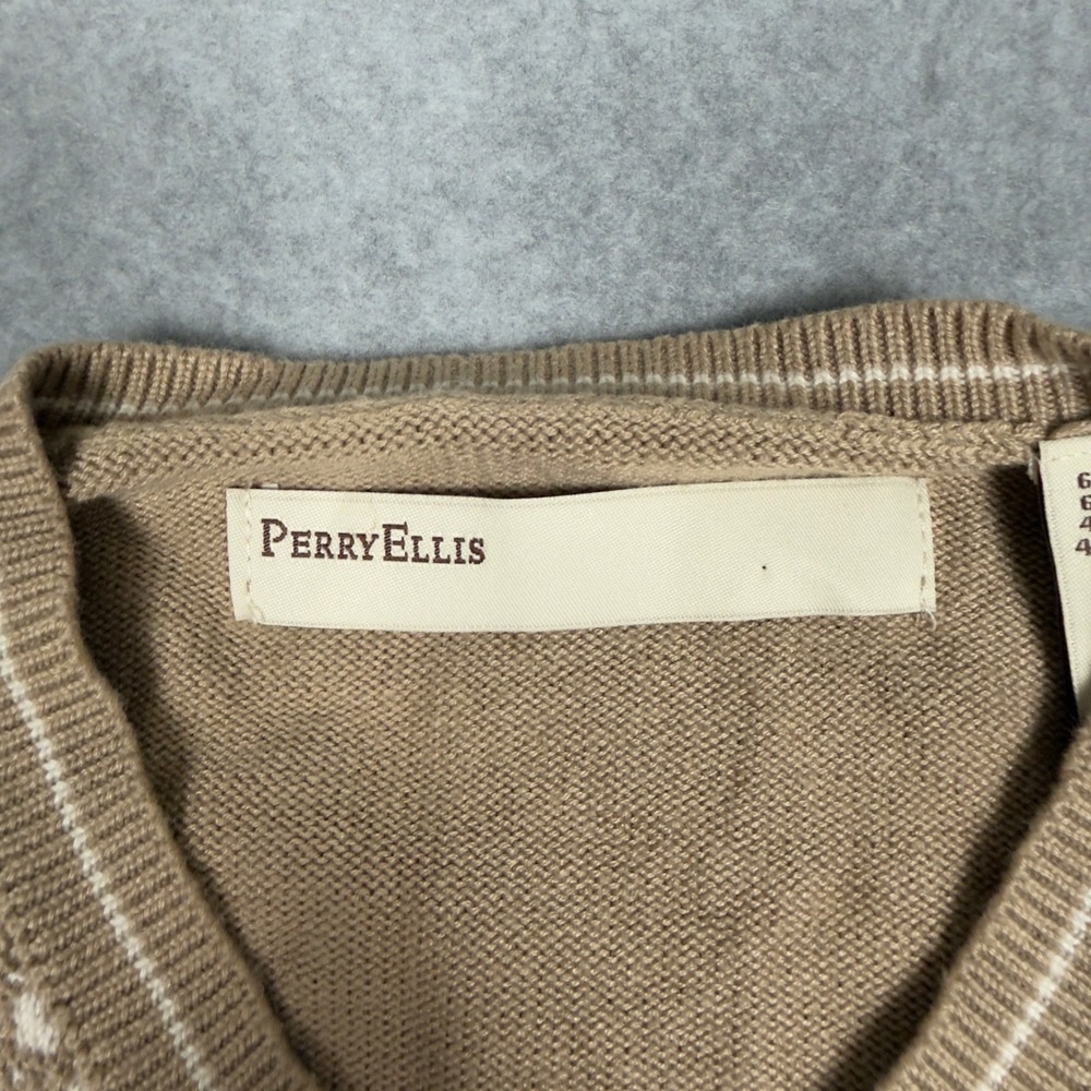 Perry Ellis Mens V Neck Sweater Tan Brown Pattern Long Sleeve Size S - Picture 2 of 8